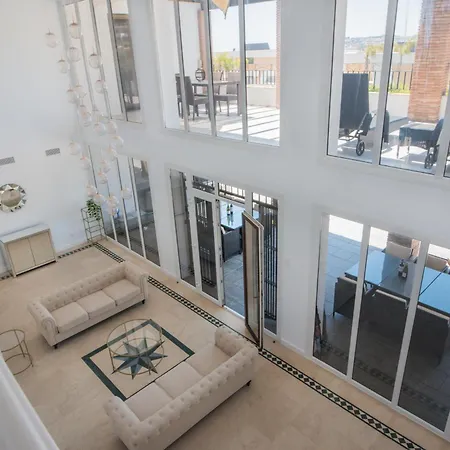 Villa Dream Beach-side With Sea Views & Close To Golf