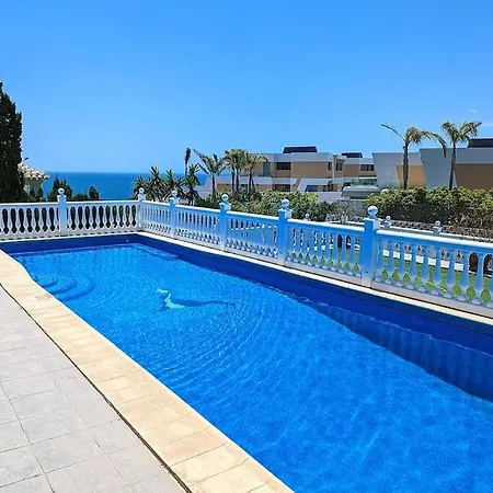 Villa Dream Beach-side With Sea Views & Close To Golf El Faro
